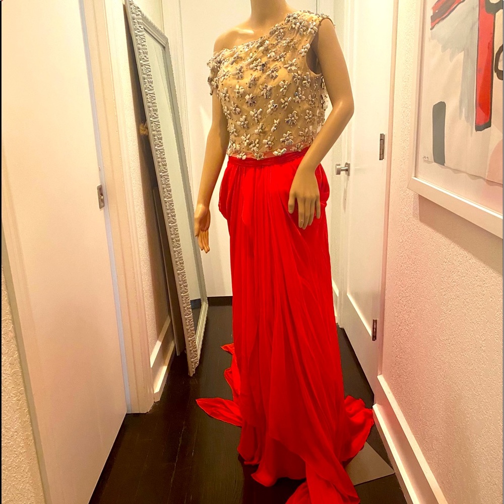 Naeem Khan Gown